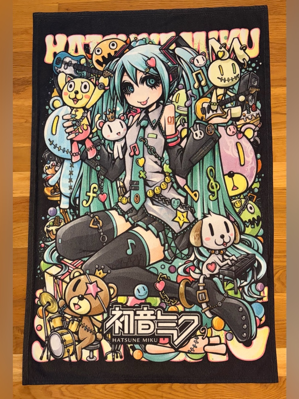 Anime Hatsune Miku 2016 Loot Crate Just Funky Exclusive Travel Blanket/Tapestry